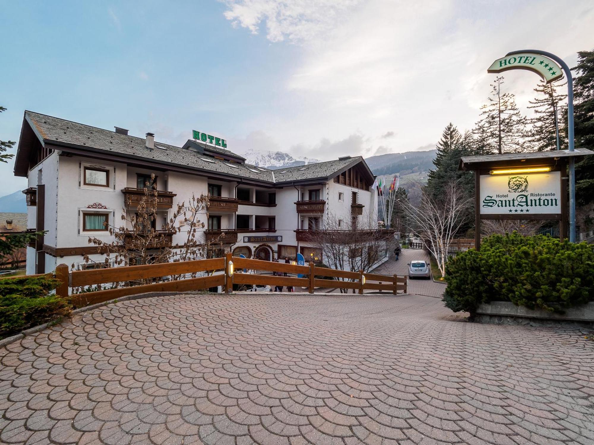 Hotel Santanton Бормио Экстерьер фото