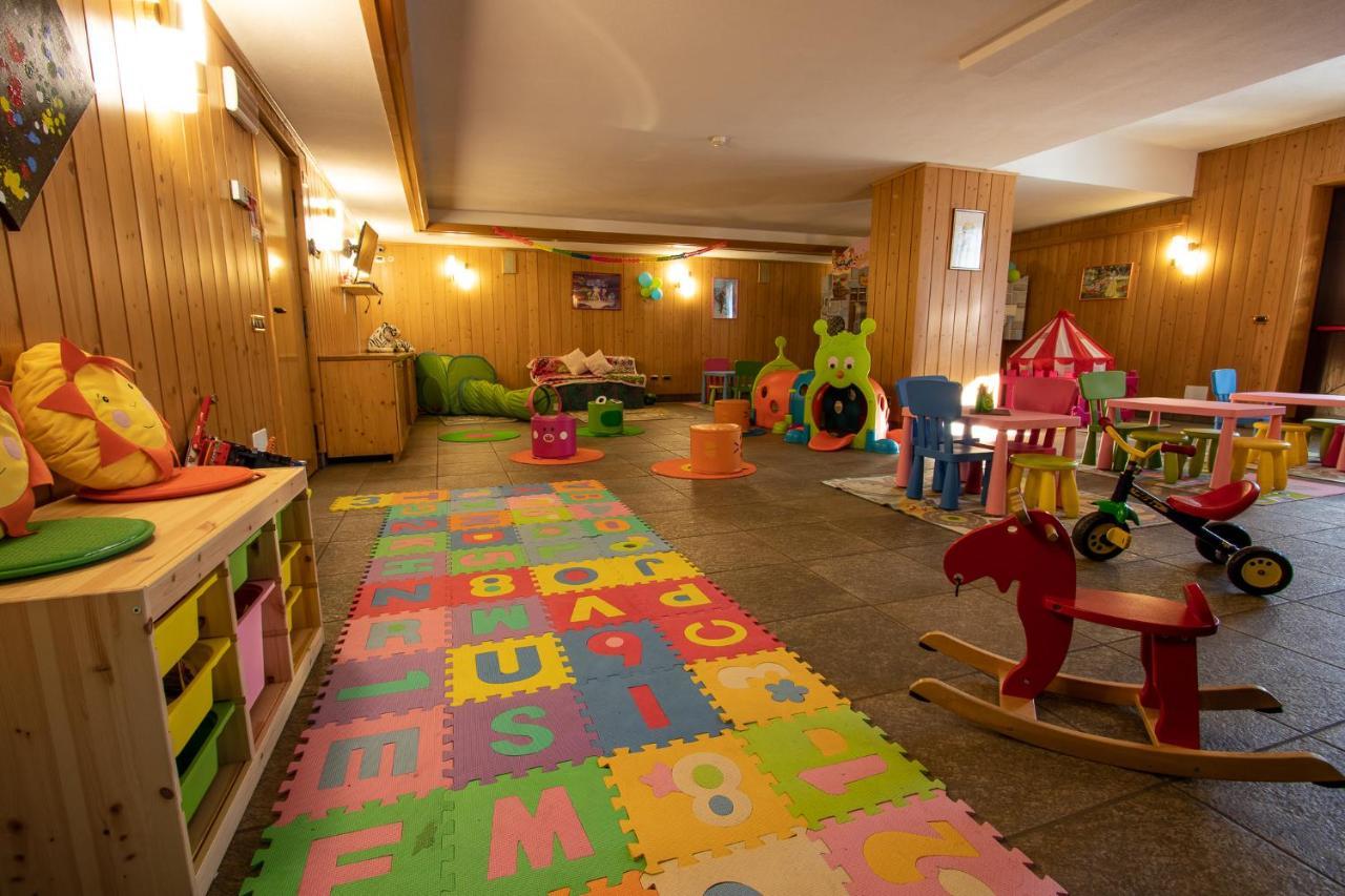 Hotel Santanton Бормио Экстерьер фото