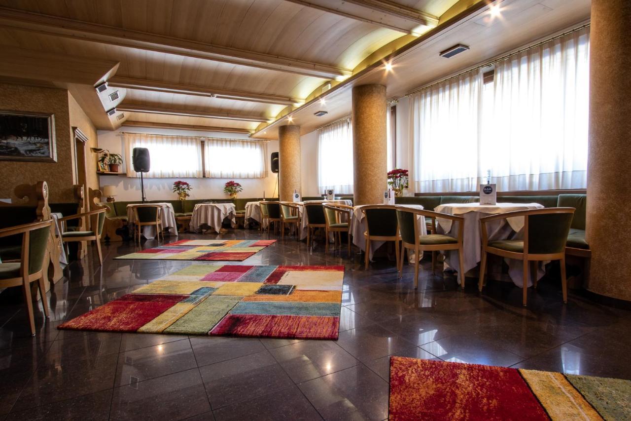 Hotel Santanton Бормио Экстерьер фото